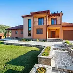 Totta Willa Alykanas (Zakynthos)