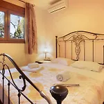 Totta Willa Alykanas (Zakynthos)